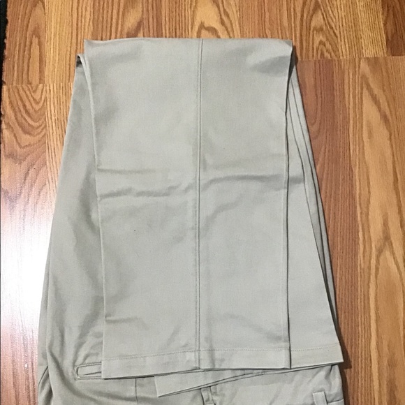 Tan Dress Pants 34x29 - Picture 1 of 3